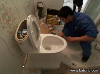 西安凤城一路马桶座便器、洁具漏水、维修