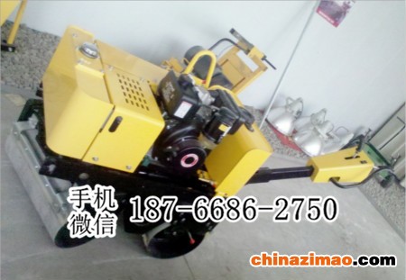 4 DC-840C全液压手扶式双钢轮压路机 (2)