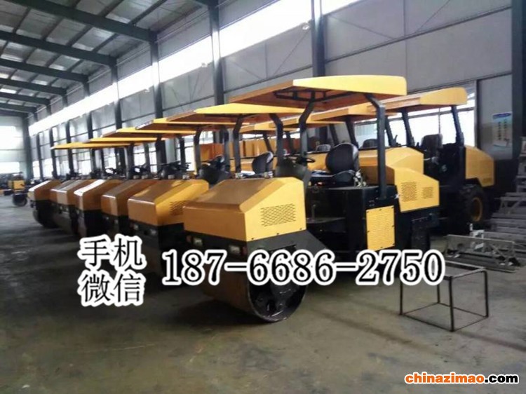 4 3吨双钢轮压路机 (7)