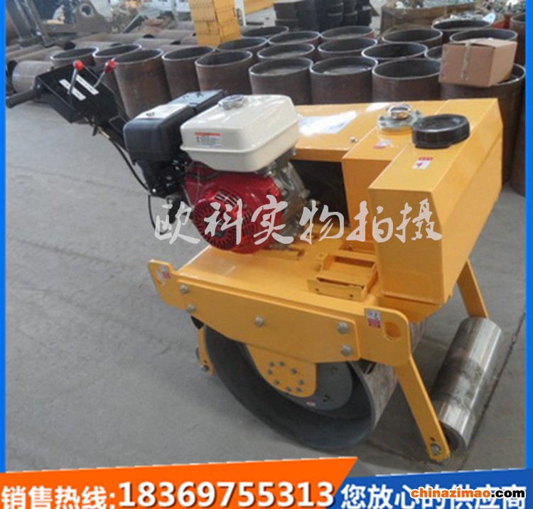 压路机单轮1
