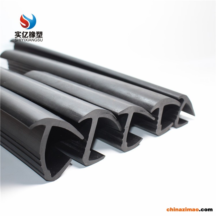 5号集装箱丁字 (72)